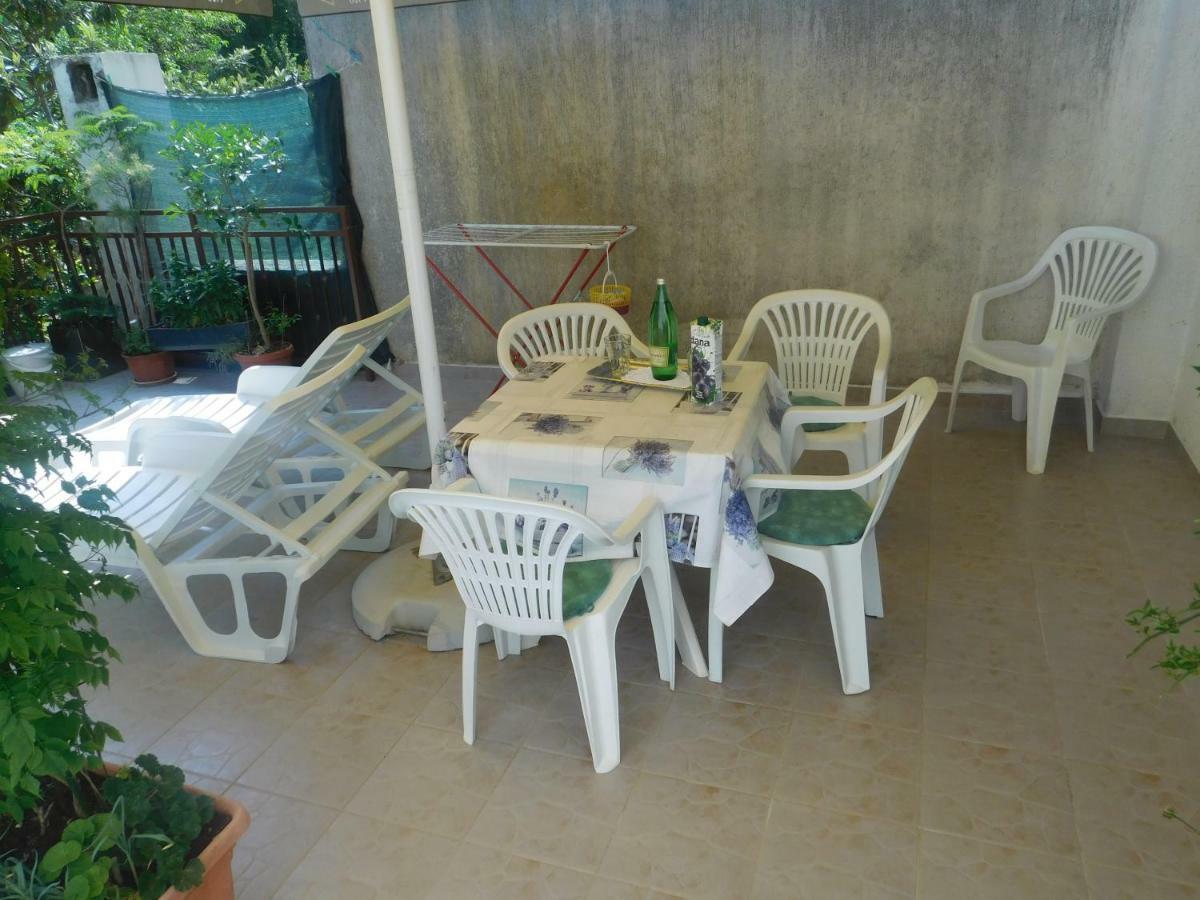 Apartment Artusi Póla Kültér fotó